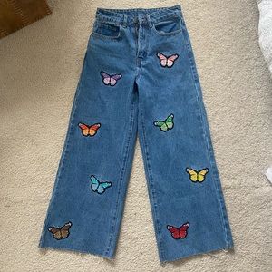 flare cut, butterfly print jeans!